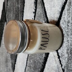 RAE DUNN MASON JAR "PAUSE." SPICED WOOD CANDLE PRICE FIRM